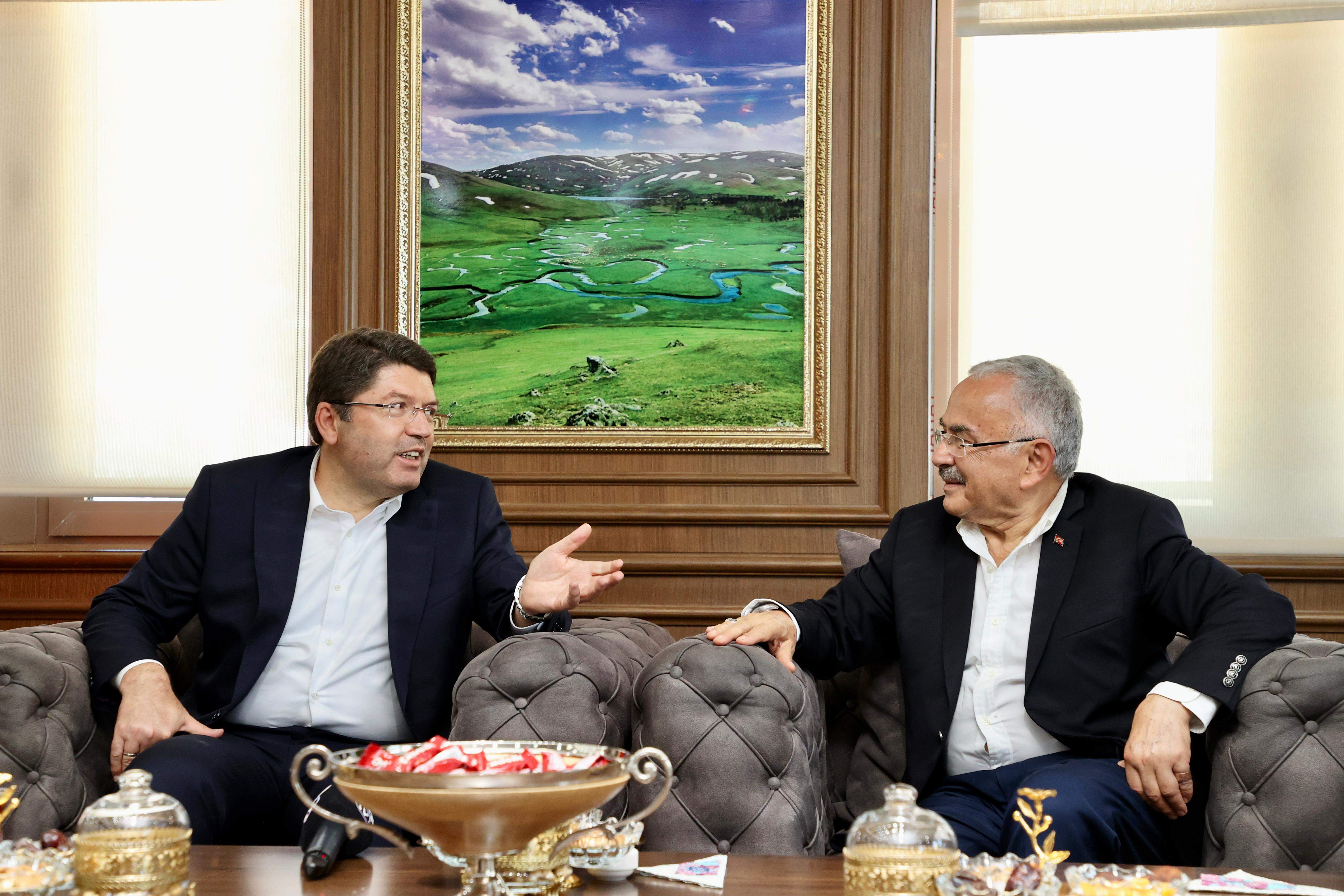 BAKAN TUNÇ BÜYÜKŞEHİRDE